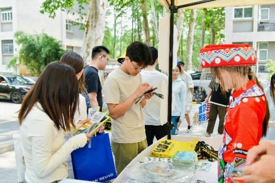 如图片无法显示,请刷新页面 如图片无法显示,请刷新页面