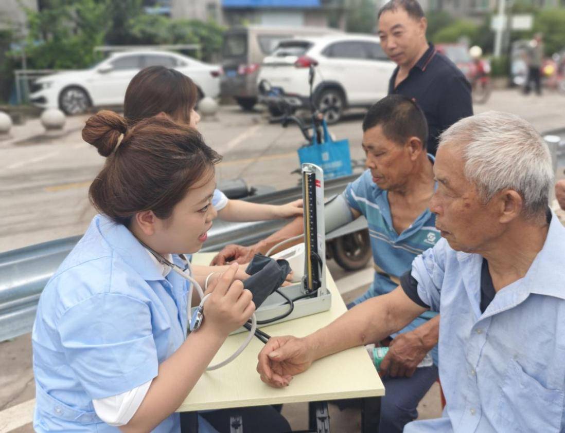 如图片无法显示,请刷新页面