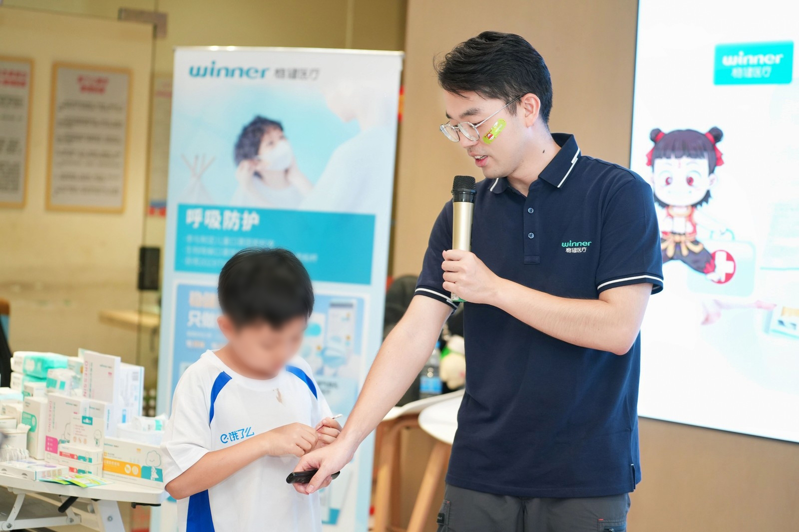 如图片无法显示,请刷新页面
