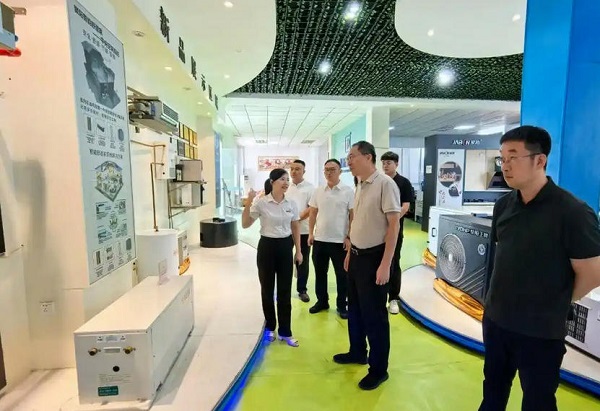 1757920883363750.jpg 临汾经开区签约聚阳新能源 (5).jpg